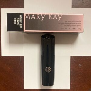 Mary Kay Nude Naturally Buff Gel Semi-Shine Lipstick